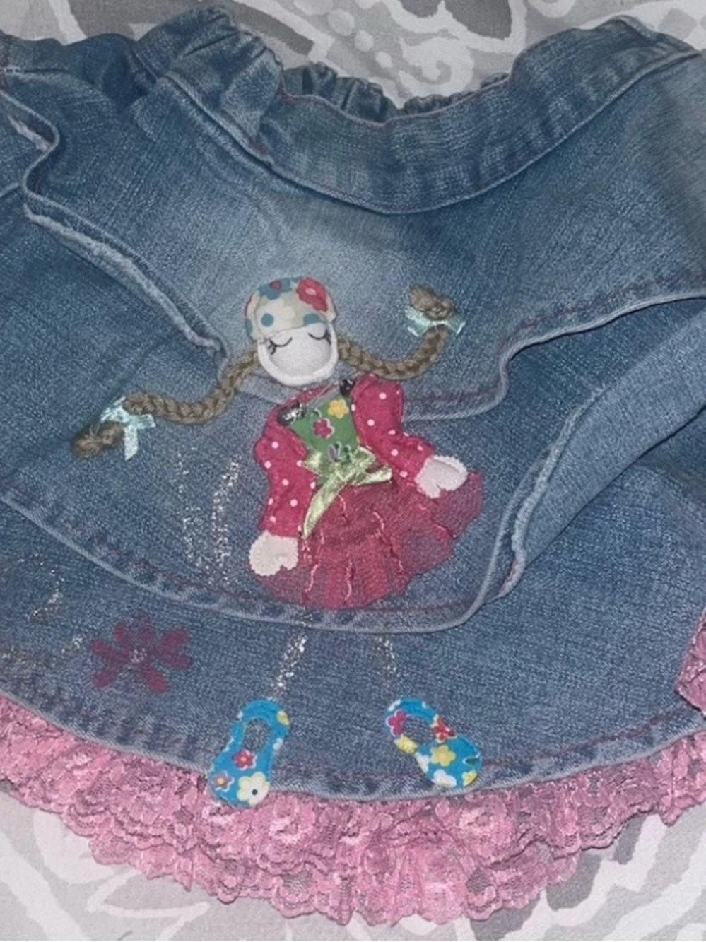 Vintage Y2K Girls Size 3 Denim Applique Skirt Kiwi Ruffled Tiered Mini Skirt